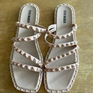 NWOT Steve Madden Skyler-J sandal size 10